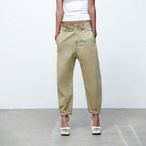 Zara Baggy Jeans Size 6 / M